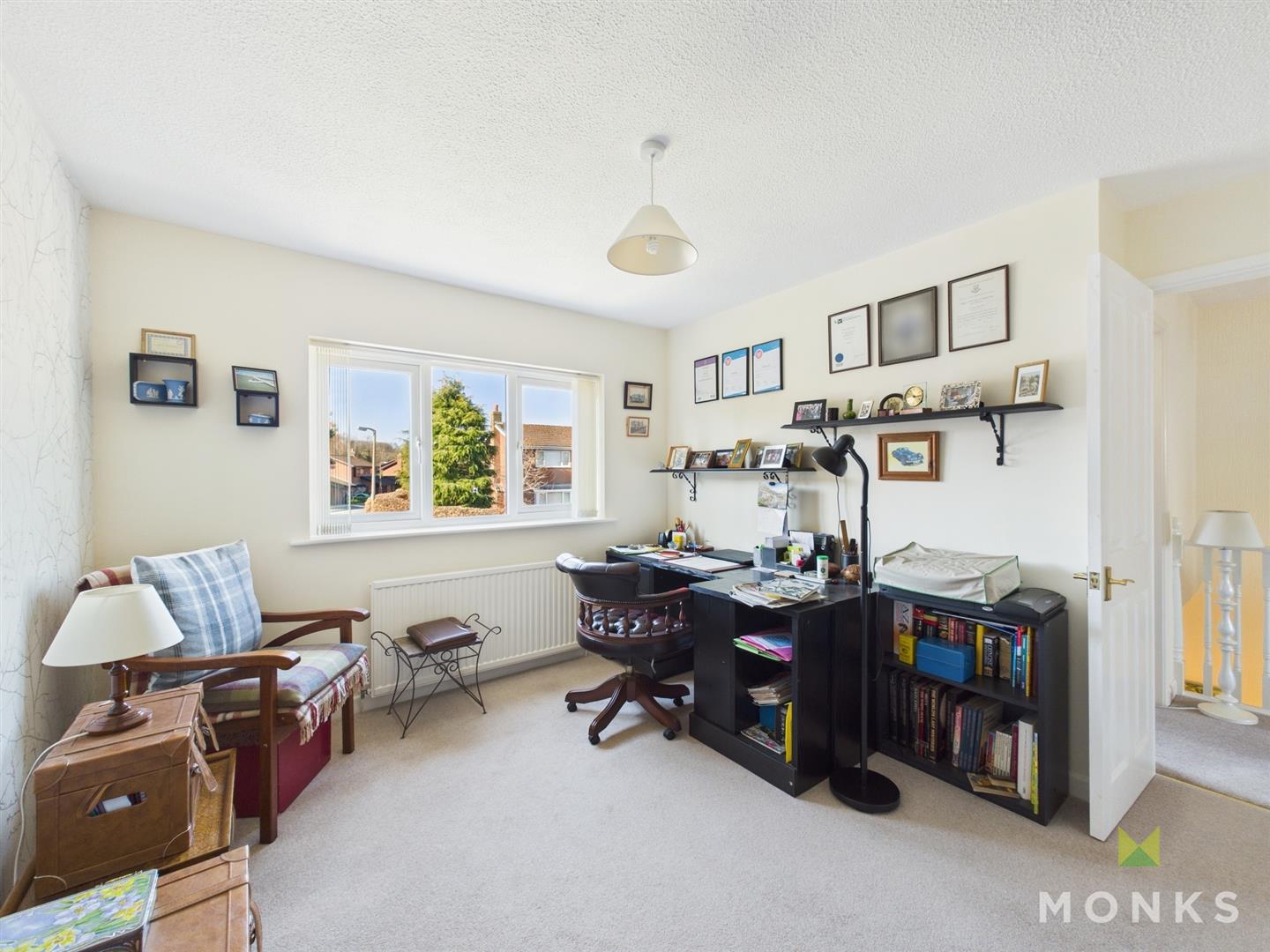 2 Breidden Close, Oswestry, SY11 1TT For Sale